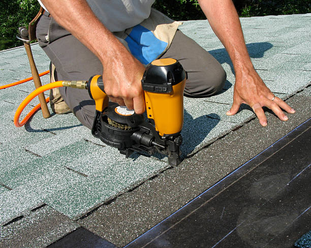 Best Roof Gutter Cleaning  in Hilltop, SC